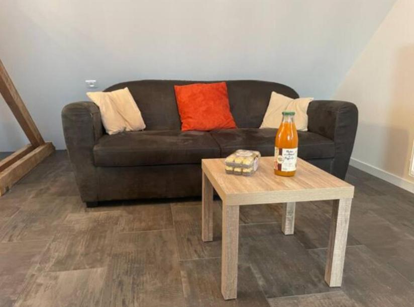 Charmant Studio Tout Confort Cesson Sevigne . Cesson-Sevigne Exterior foto